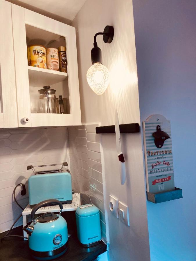 Апартаменты Cosy Nest From 10 Minutes Paris Centre Сент-Уан Экстерьер фото